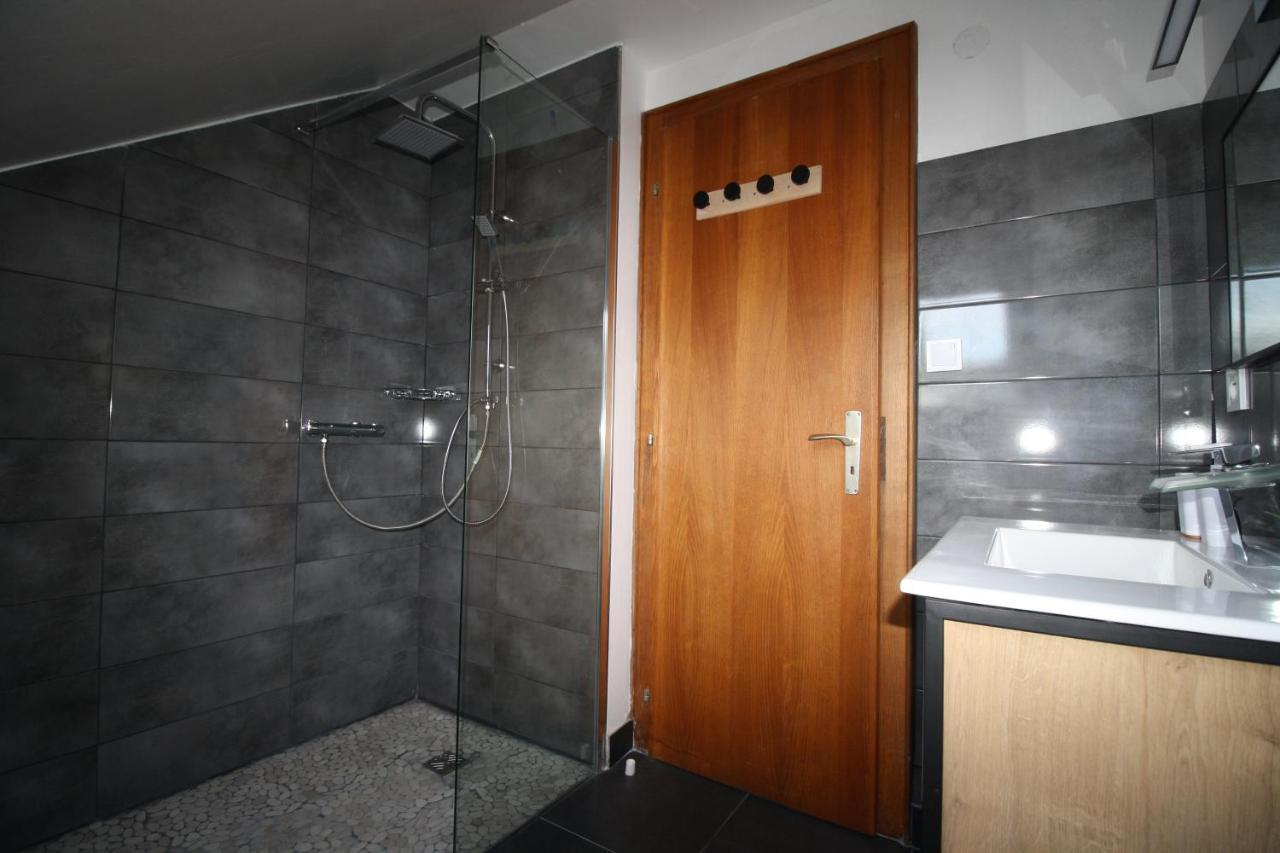Villa Faby, Jacuzzy Sauna Privatif Saint-Maurice  Zewnętrze zdjęcie